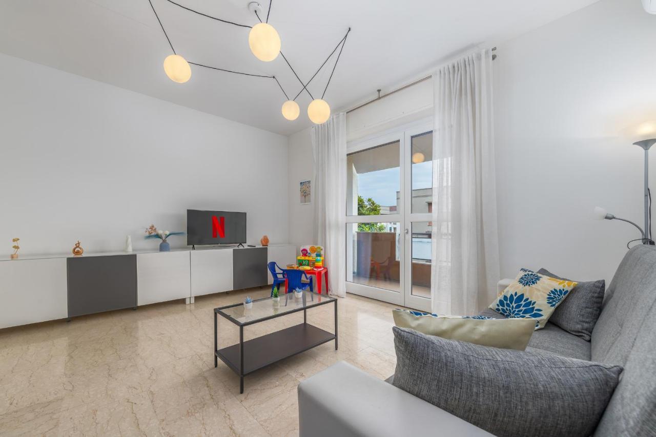 Niguarda-Zara Xxl Home,Two Balconies,Wifi,Family ミラノ エクステリア 写真